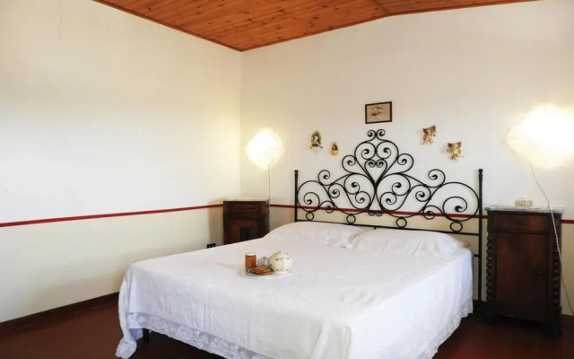 Casa Ortomaggiore With Pool Sauna