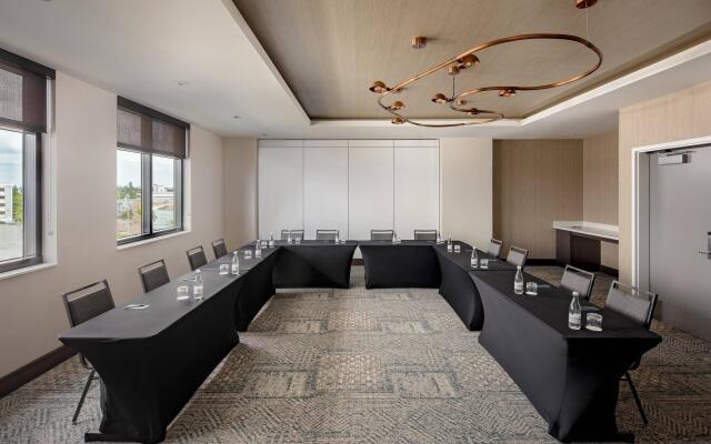 Luminary Hotel & Co., Autograph Hotels