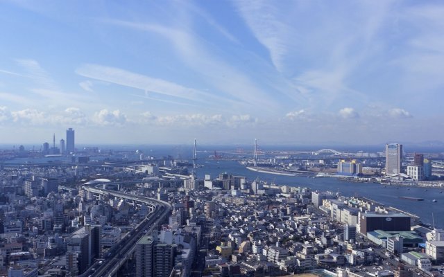 ART HOTEL Osaka Bay Tower