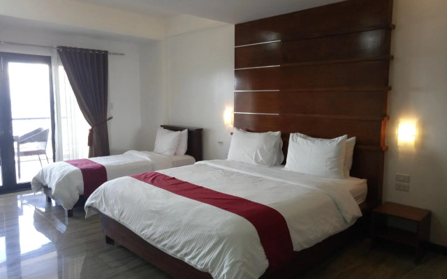 Manarra Seaview Resort