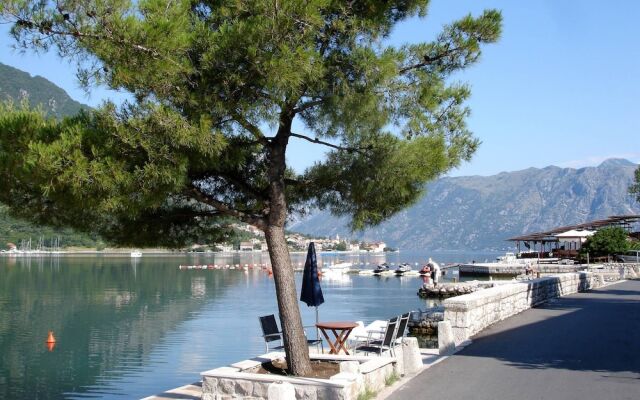 Villa Miramare Apartment Rosa, Kotor