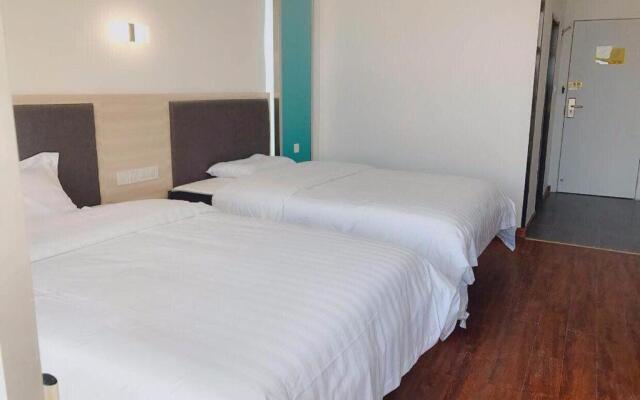 7Days Inn Zhuhai Crocodile Island Bohuang Furniture Baiteng Lake Branch