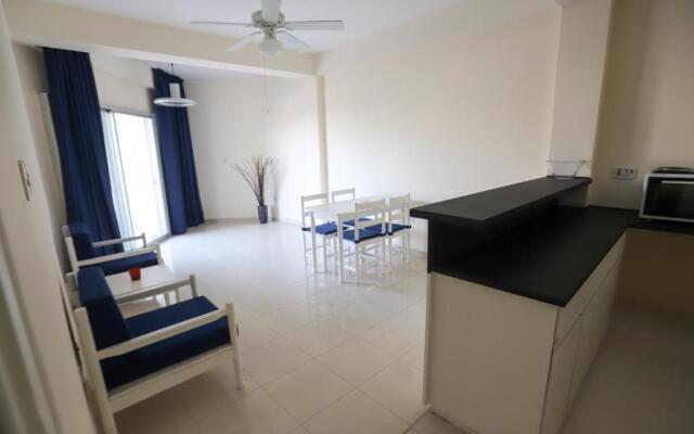 Larnaca Center Apartments