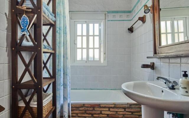 Villa Maymonis Chiclana de la Frontera by Ruralidays
