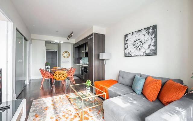 Design 1 Bedroom Downtown Apartment
