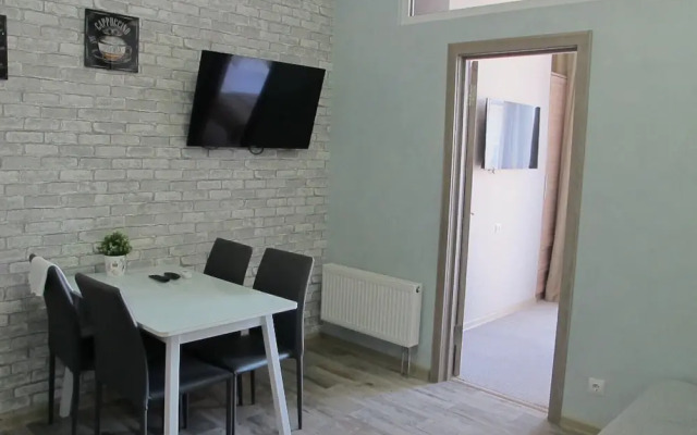 Apartment on Bulvar Nadezhd Apt. 305