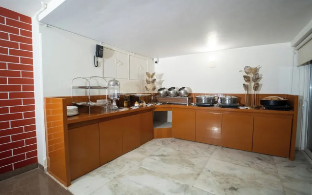 Hotel Alba Premier Vadodara