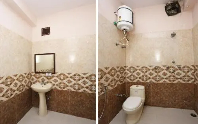 Hotel Ashiana Farm By OYO Rooms