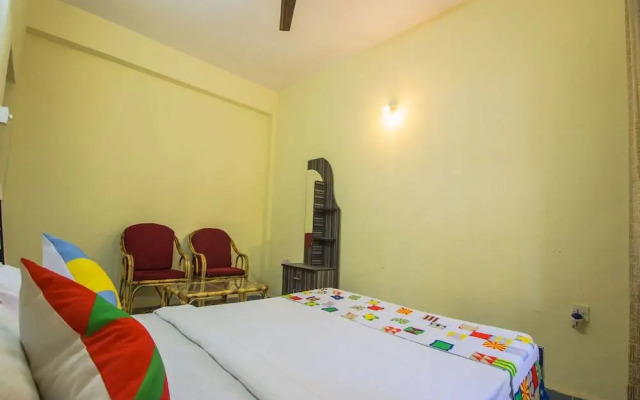 OYO 12198 Home Calangute Beach