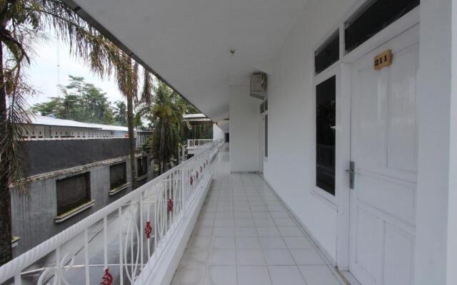 OYO 3193 Pondok Cinta