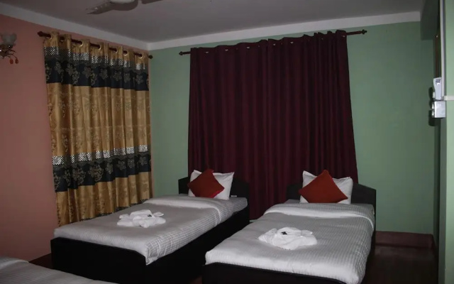 Travellers Dorm Bed & Breakfast