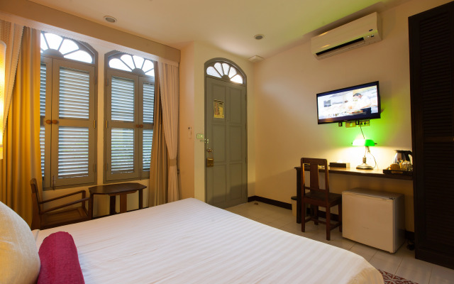 The Memory at On On Hotel