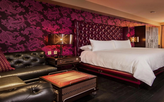 The Cromwell- A Caesars Rewards Destination