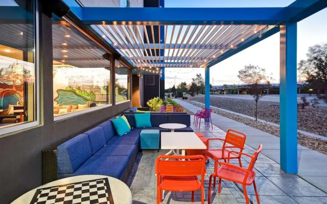 Tru By Hilton Salt Lake City Airport