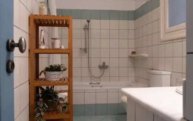 1900's Athens Residence