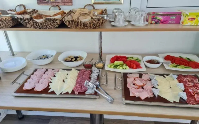 Hotel Plutitor Casa Pescarilor