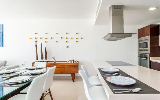 Z Casa Altamar 2 Bedroom Condo by RedAwning