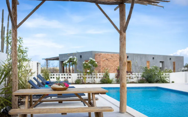 Sasha Apartment - Panoramic View With Pool
