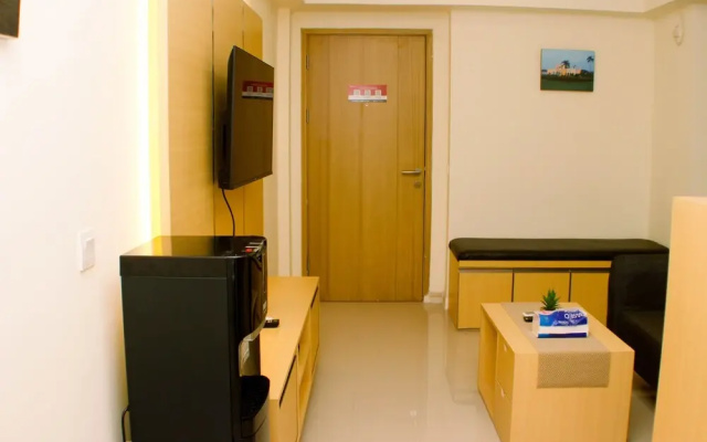 Minimalist With Cozy Design 2Br At Meikarta Apartment
