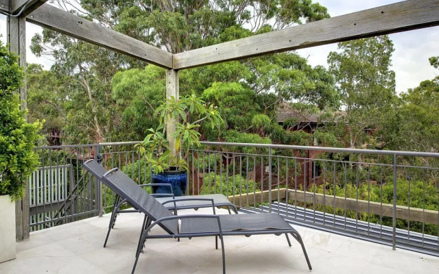 The Penthouse at Little Beach