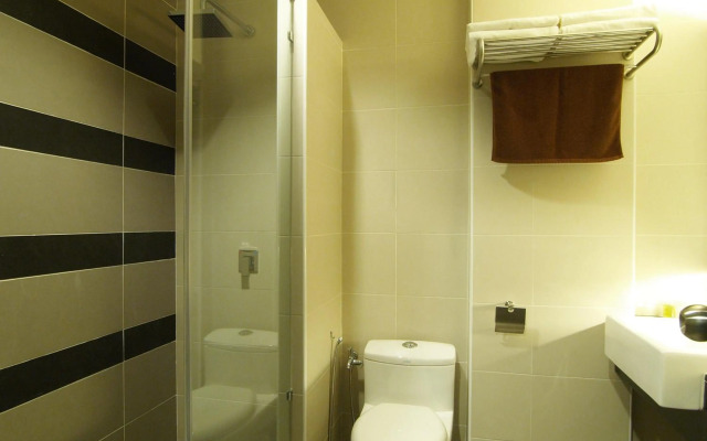 Marvelux Hotel