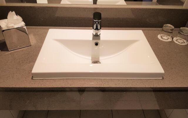 Maldron Hotel Newlands Cross