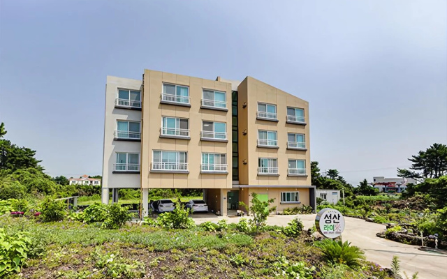 Seogwipo Seongsan Lie Pension