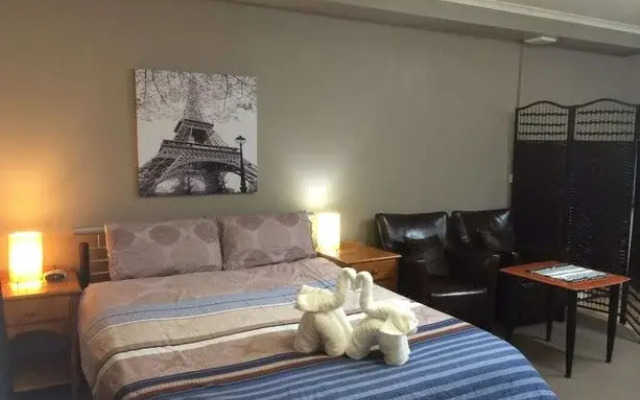 Box Hill Studios 4 at Canterbury Gardens