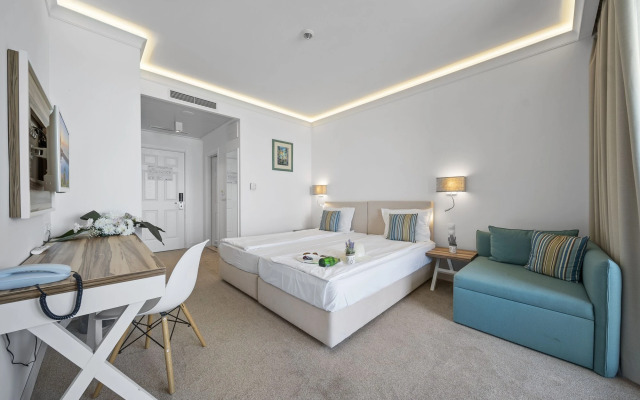Hotel Nympha All Inclusive - Riviera Holiday Club