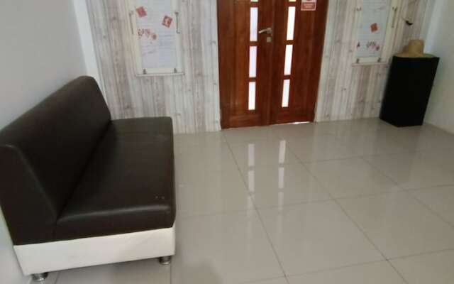 Hotel O Azeela Kost Syariah