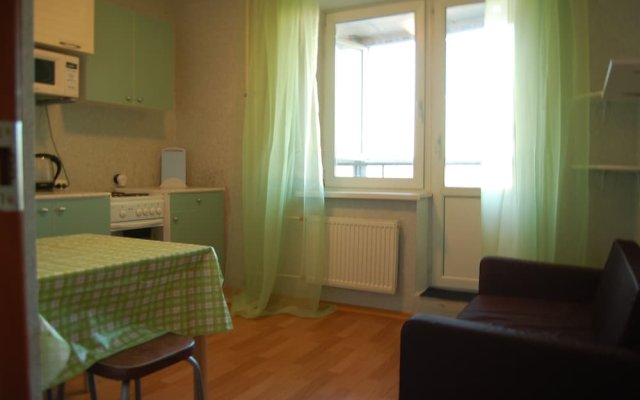 Apartment on Soyuznyy Prospekt 6