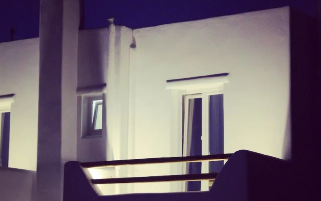 Blu August