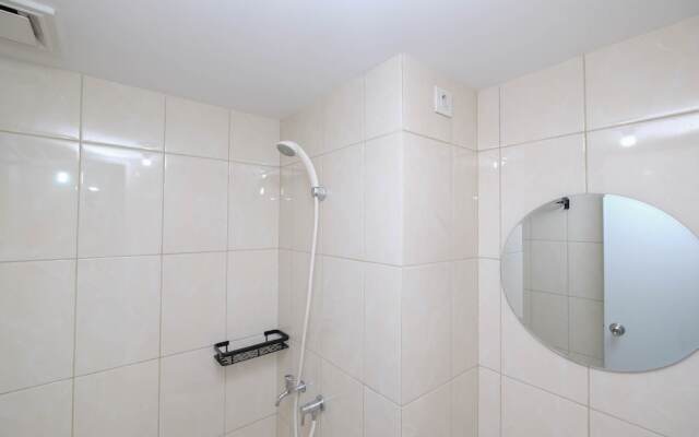 Fancy And Nice Studio Apartment At Springlake Summarecon Bekasi