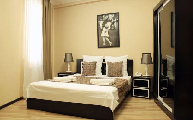 Oriental Hotel
