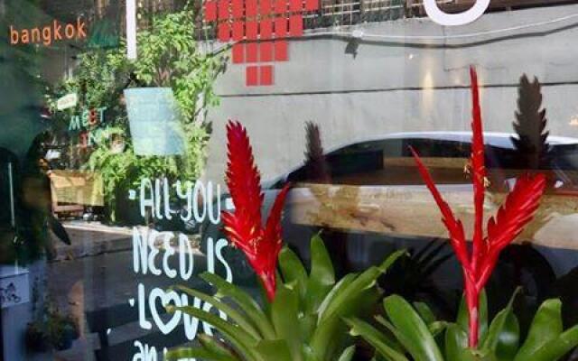 Meet Inn @Silom