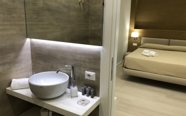 Isola Bella Infinity Suites
