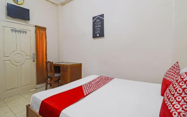 Ardilia Kost by OYO Rooms