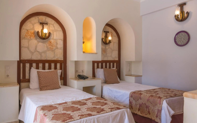 Kalkan Oasis Hotel - Adults Only