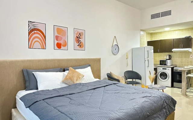 Amazing Studio Sky View in Dubai Marina