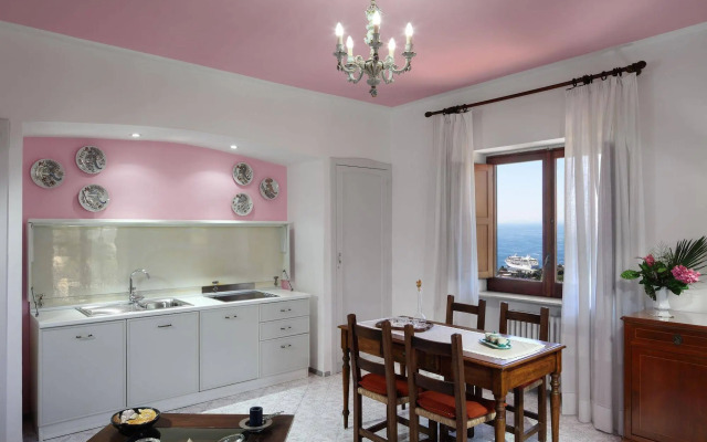 M Suites Sorrento