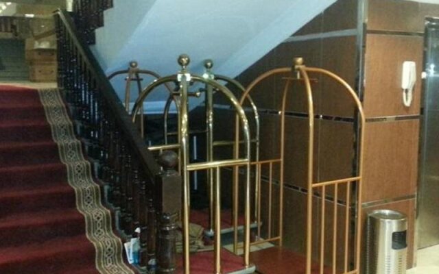 Sahari Plus Hotel Suites