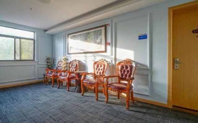 Yuexiang Hotel (Shanghai Pudong Airport)