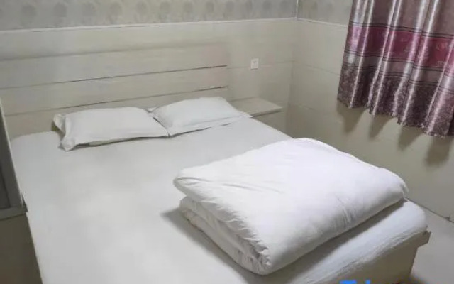 OYO Xinxiang Chengyi Hotel