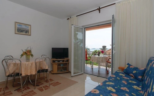 Zdravko - Comfortable & Close to the sea - A2