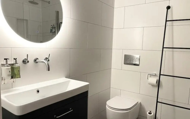 Glenlyn Hotel & Apartments