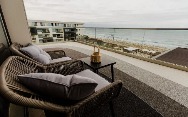 AVANGARDE SEA LUXURY Apartments cm