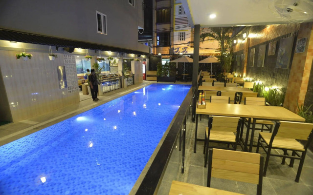 Beautiful Saigon 3 Hotel