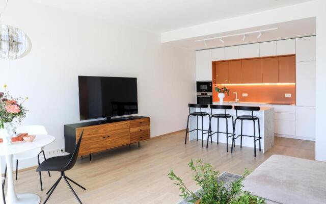Kadriorg Plaza 2 bedroom FREE Parking