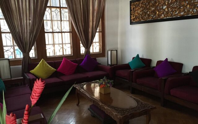 Classique Inn
