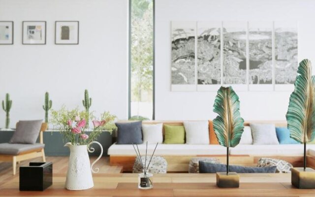 ShuZhongYi Travelling With hotel